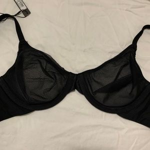 SKIMS by Kim Kardashian mesh underwire bra
